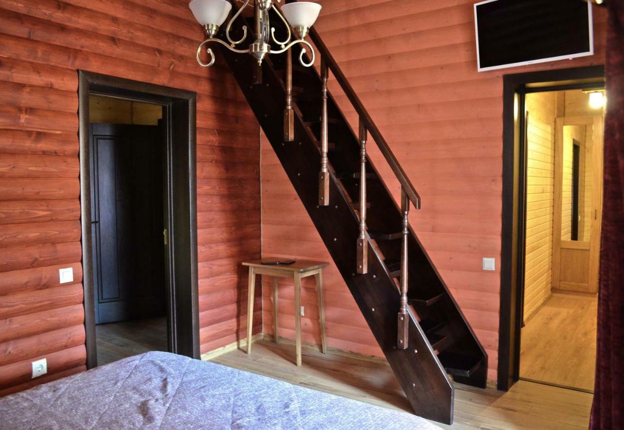 Apartmán Knyazhyi Dvir Strigalnya Exteriér fotografie