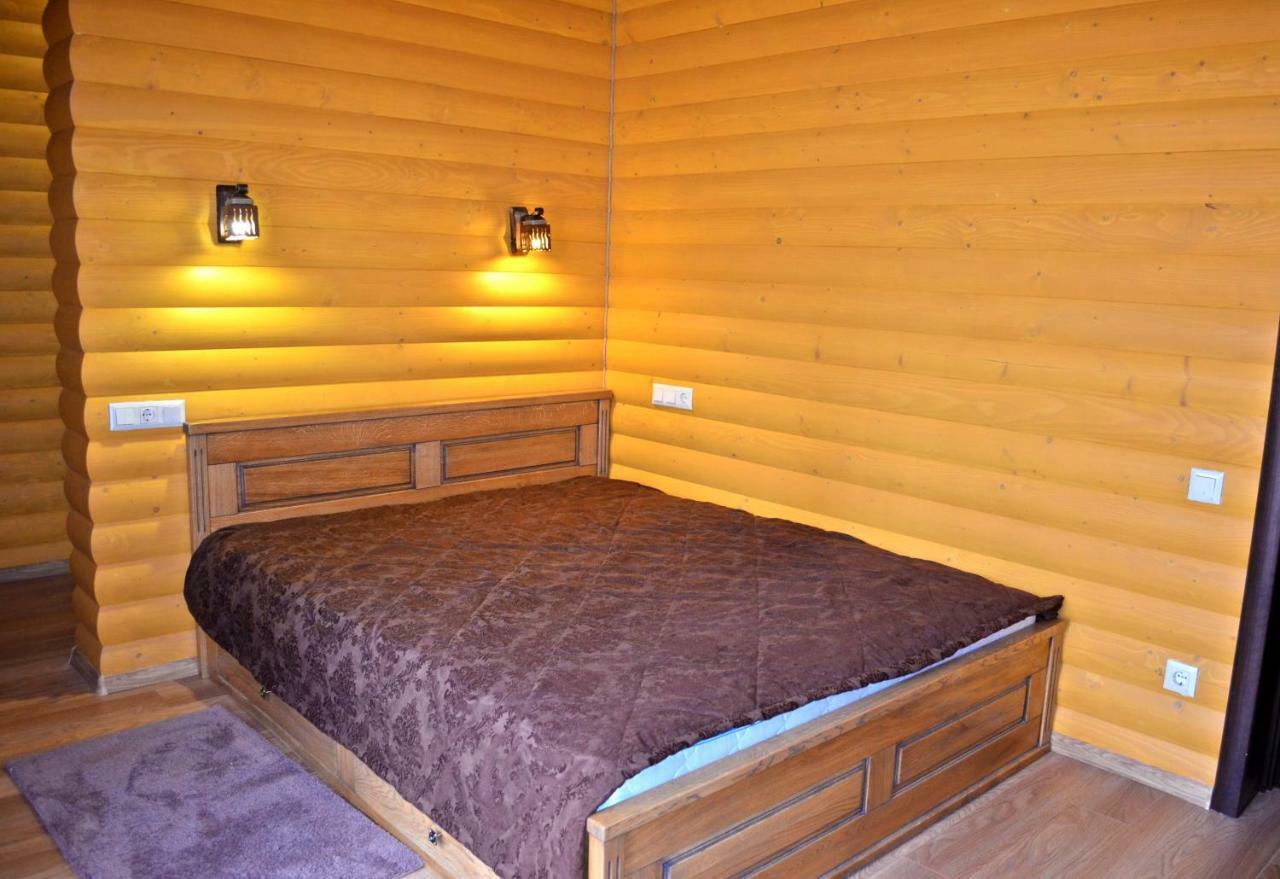 Apartmán Knyazhyi Dvir Strigalnya Exteriér fotografie